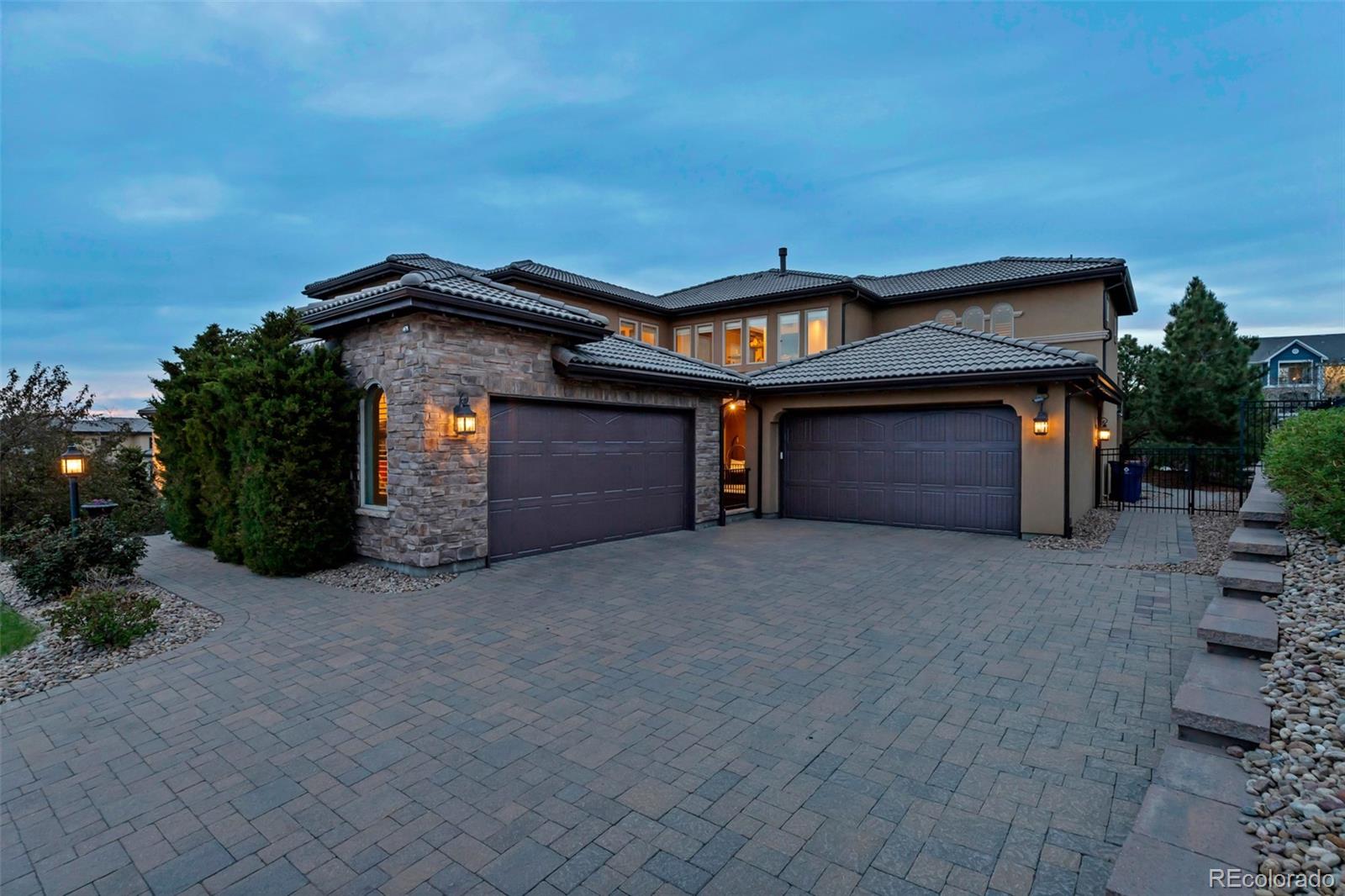 9697 Vista Hill Trail