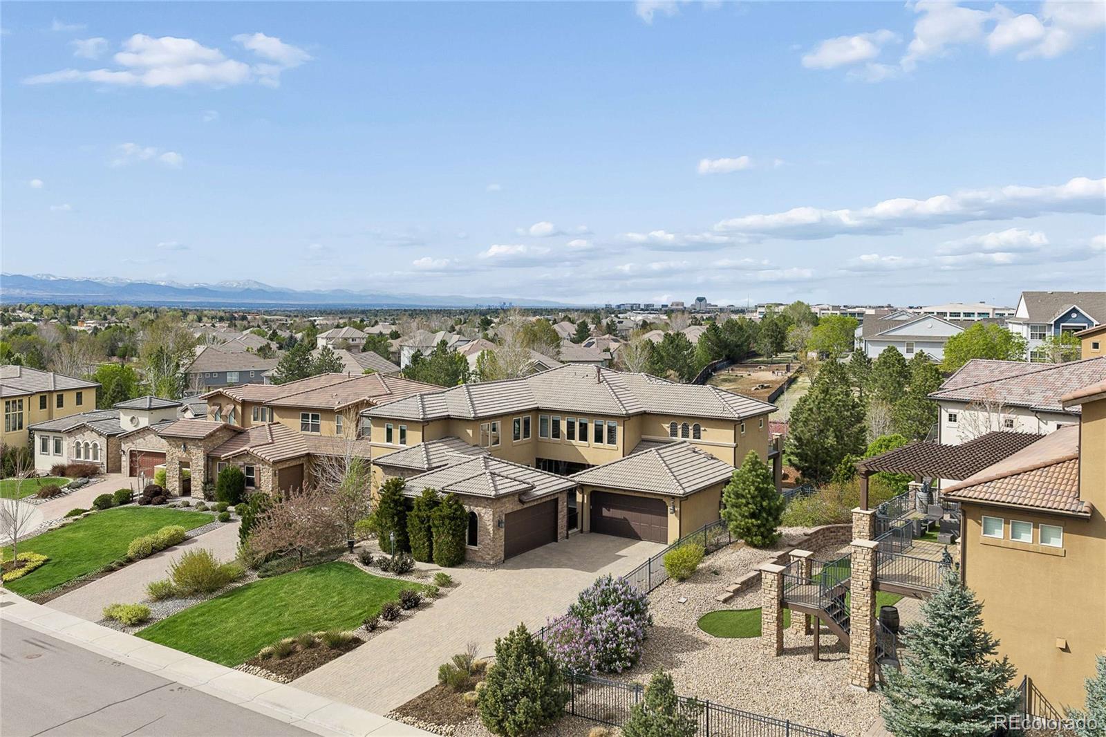 9697 Vista Hill Trail