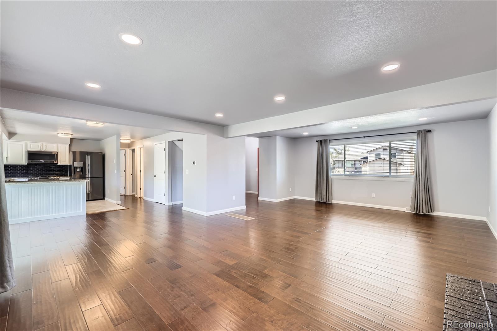 7814 W Ontario Place