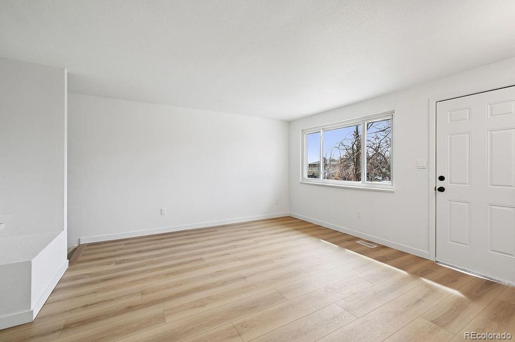 770 W Cleveland Circle