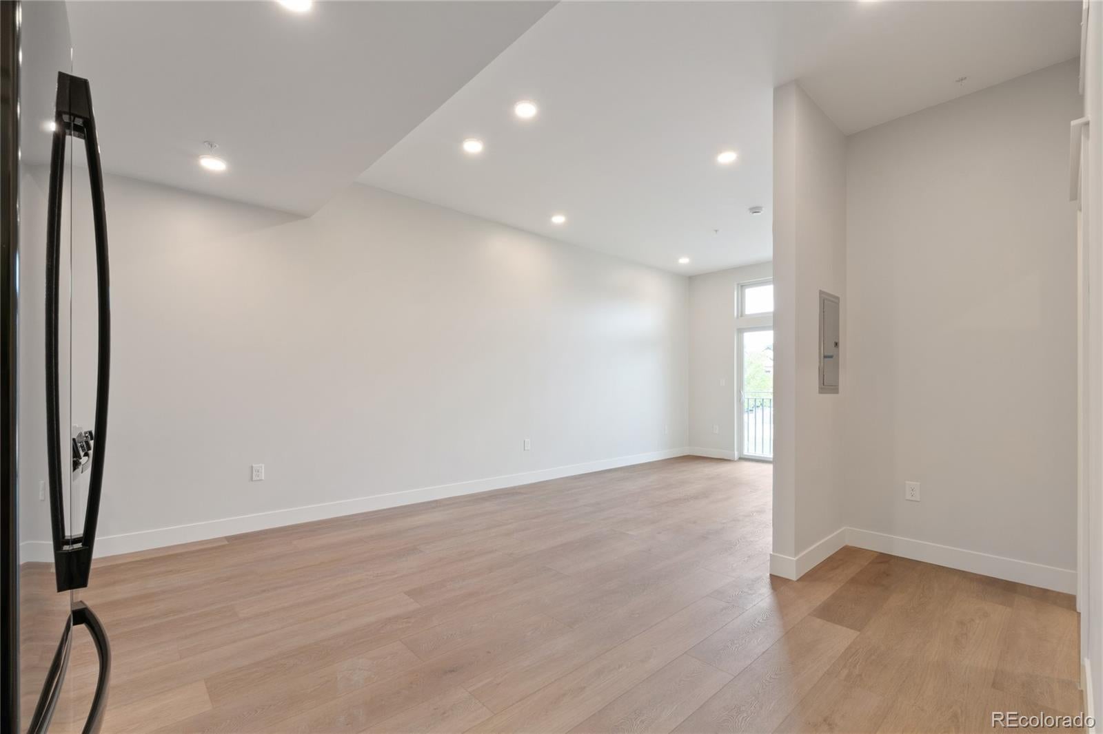 1643 Boulder Street 204
