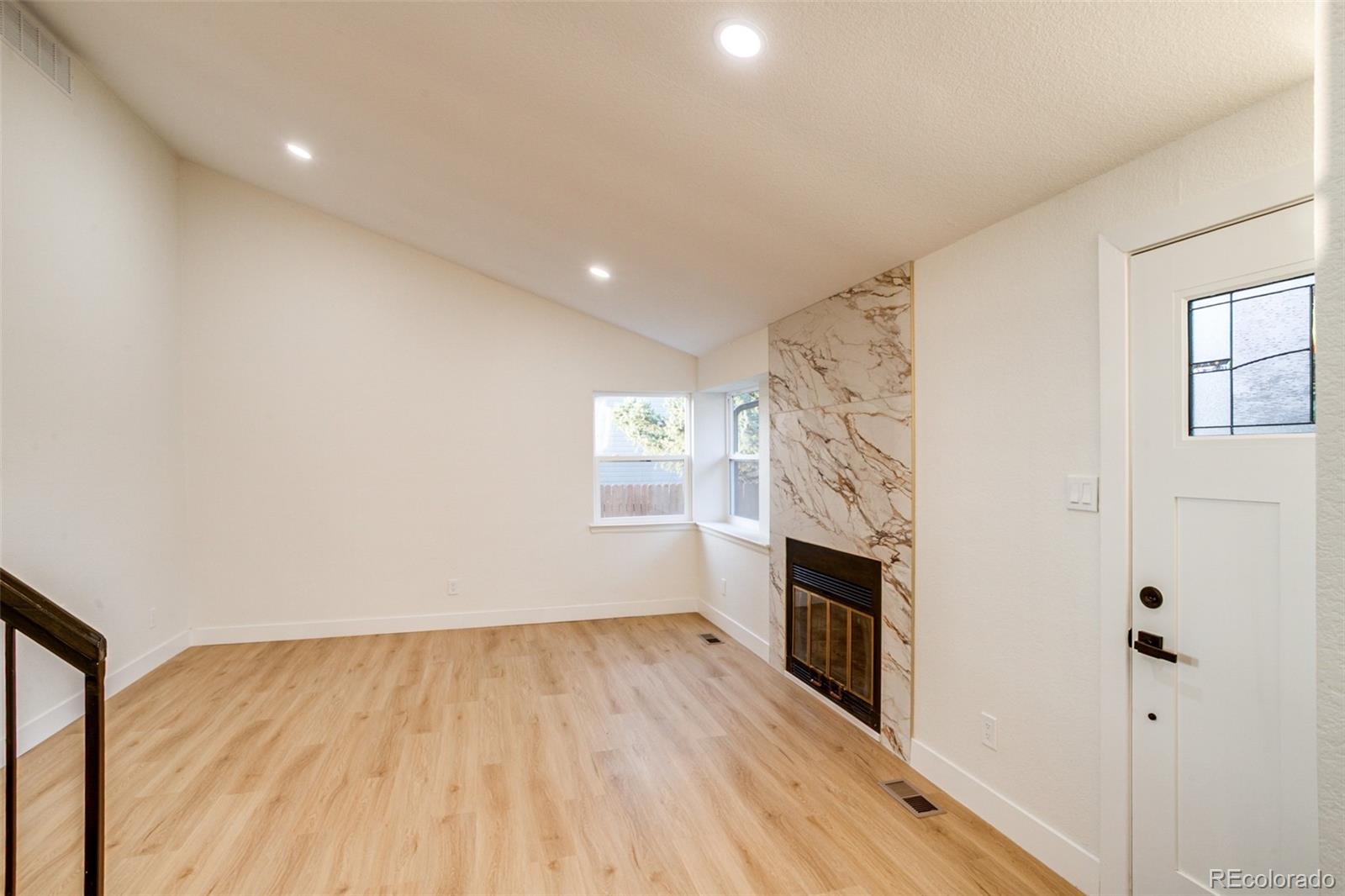 11599 Kendall Street