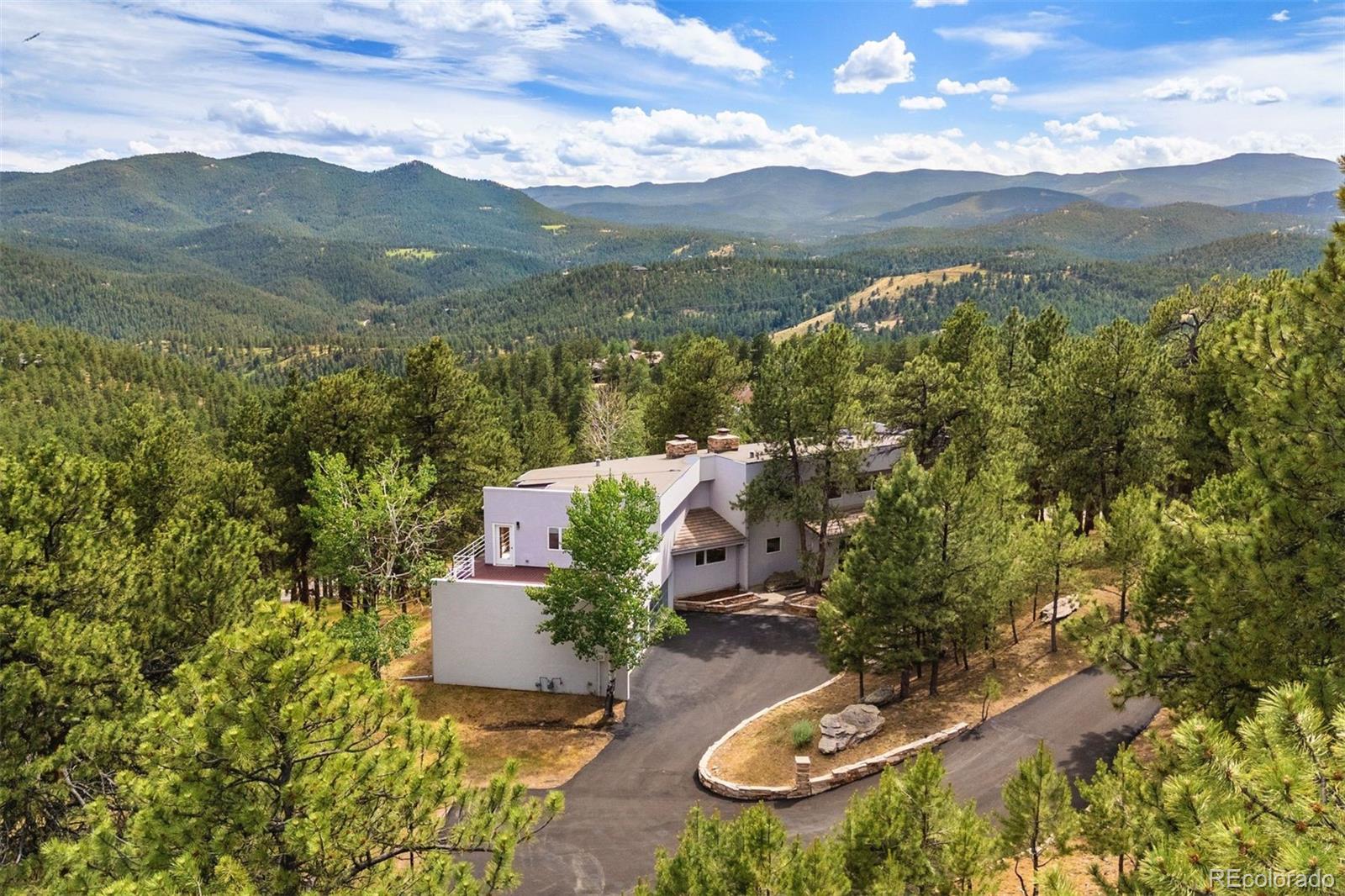 1992 Columbine Court