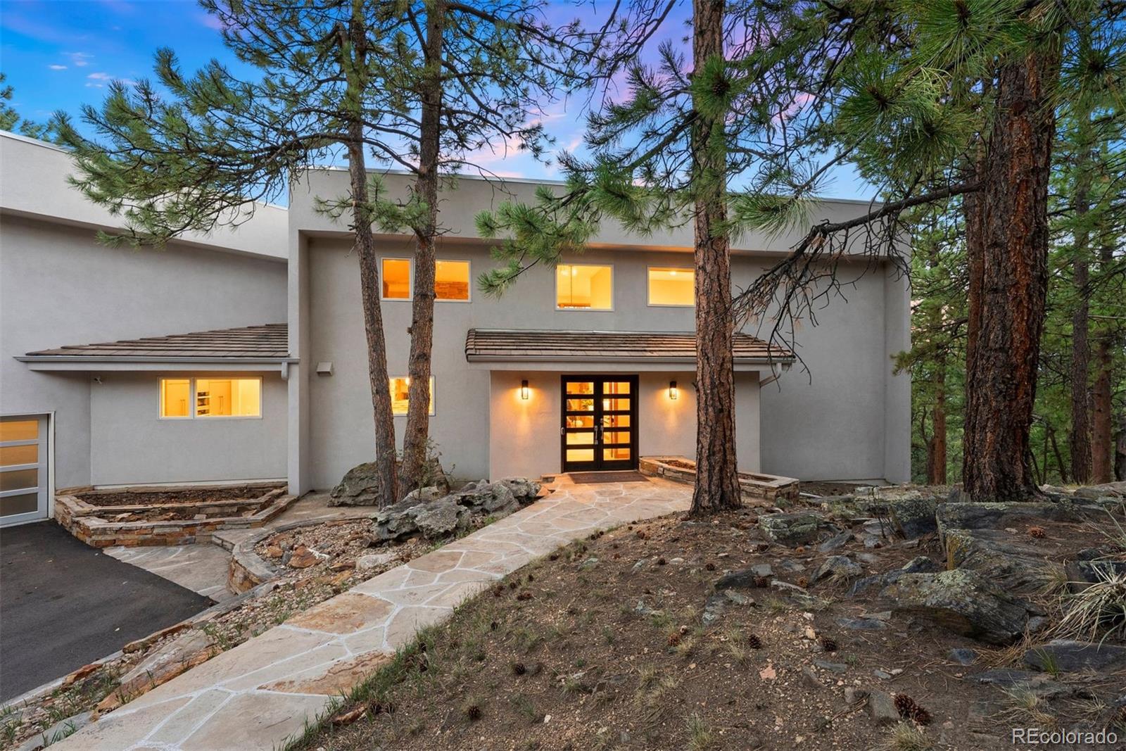 1992 Columbine Court
