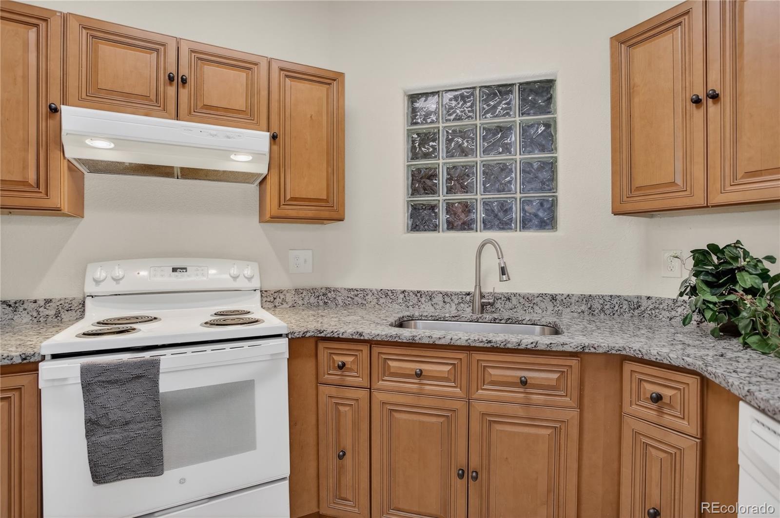 1631 W Canal Circle 818