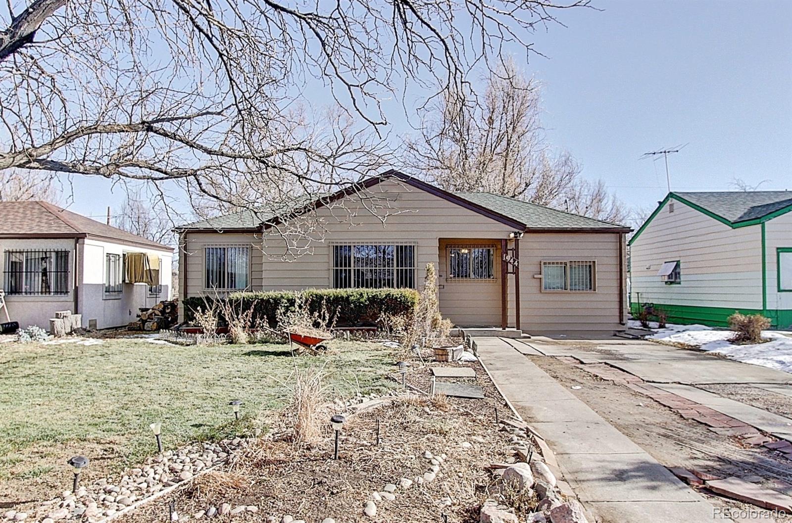 Photo 1 of 28 — 1944 Iola Street, Aurora, CO 80010