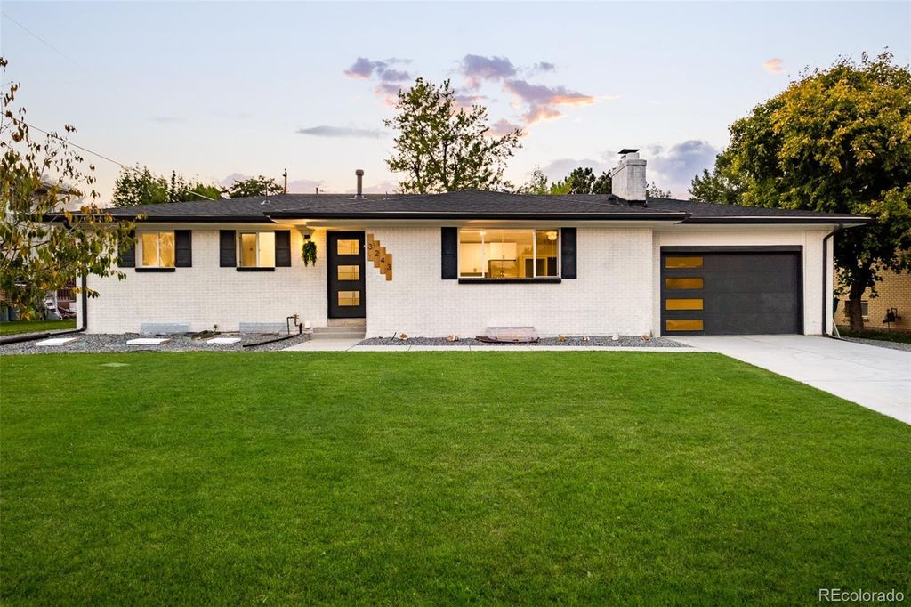 Photo of 3243 Simms Street, Wheat Ridge, CO 80033 (MLS # 1568680)