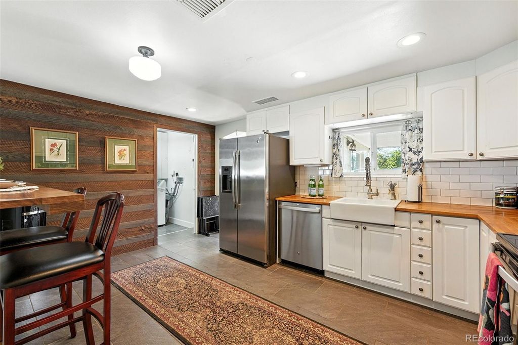 Photo of 4315 S Elati Street, Englewood, CO 80110 (MLS # 6405427)