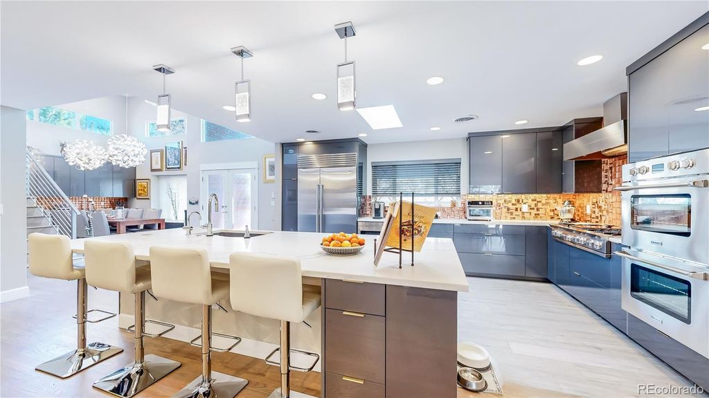 Photo of 463 Locust Street, Denver, CO 80220 (MLS # 7039261)