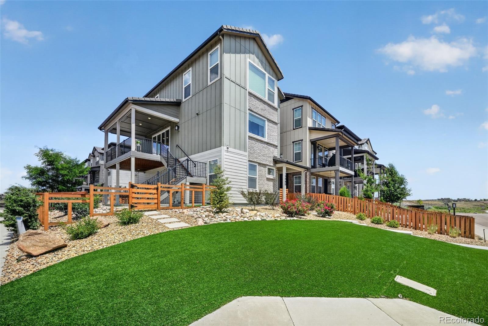 15085 Gladshine Drive