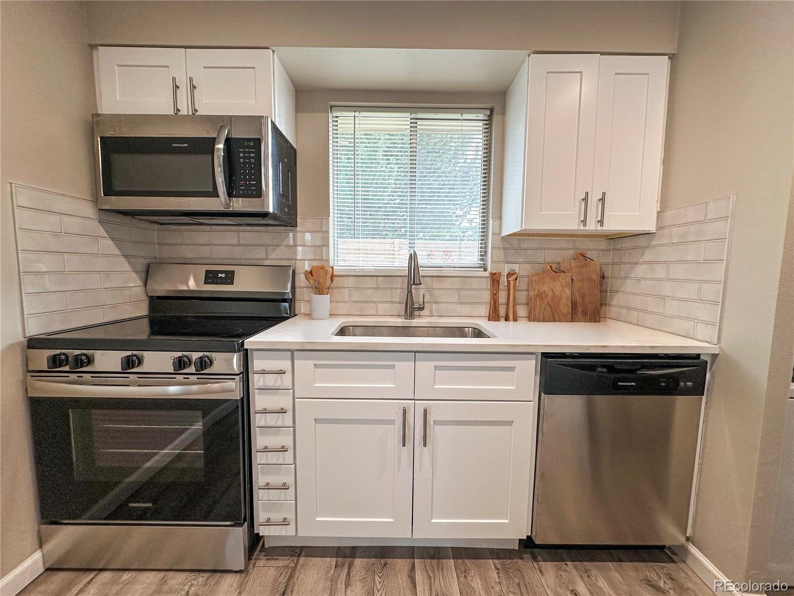 1250 S Monaco Street Parkway 41