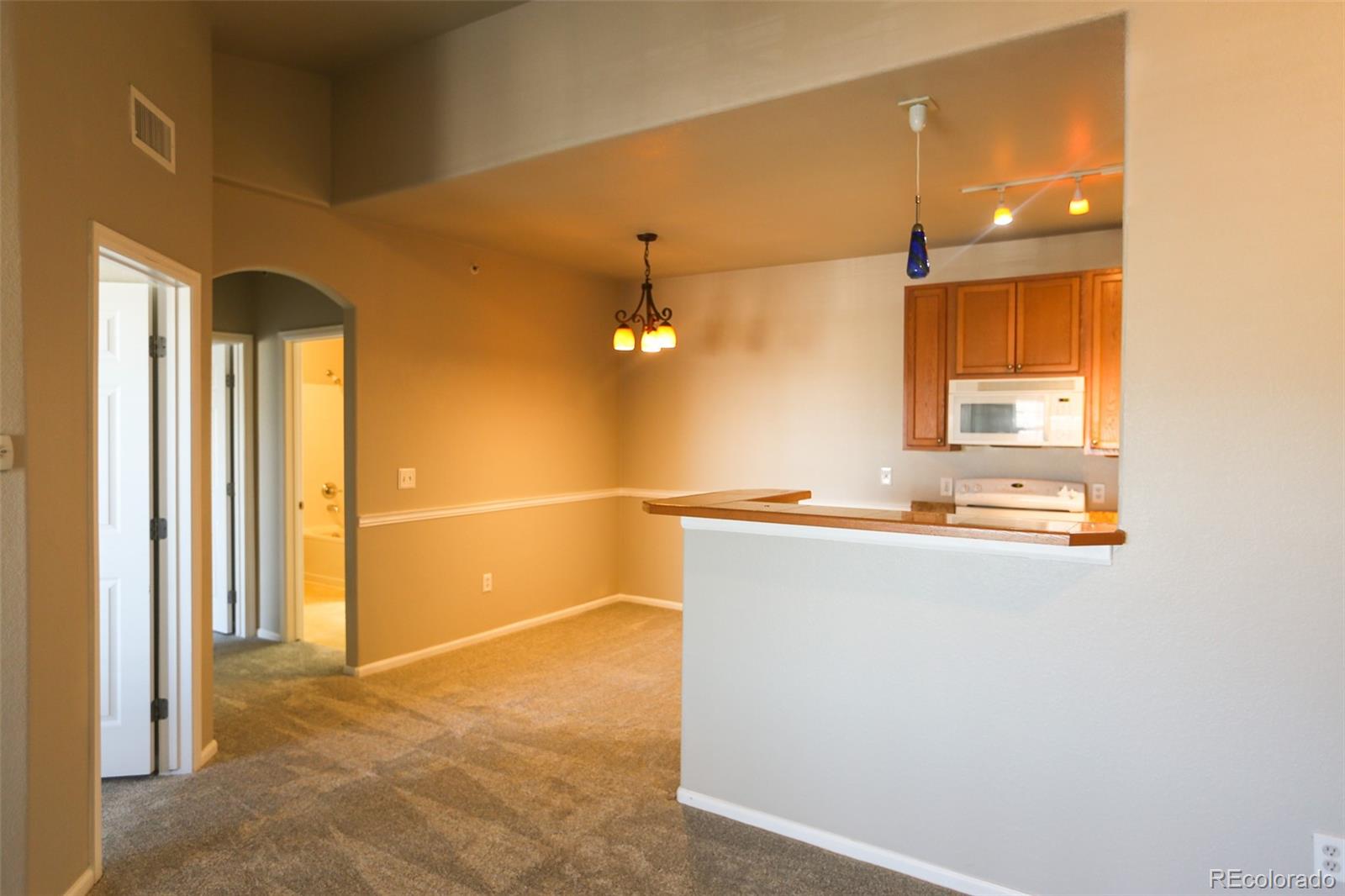 2800 Blue Sky Circle 2-305