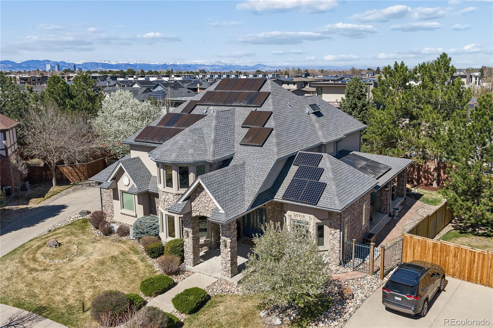 6915 E Bayaud Avenue