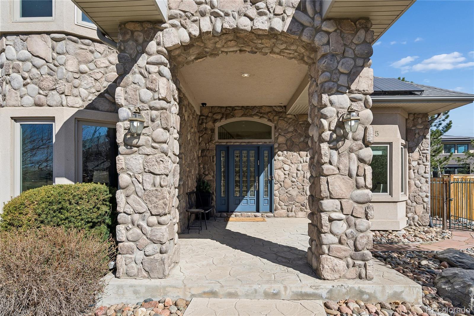 6915 E Bayaud Avenue