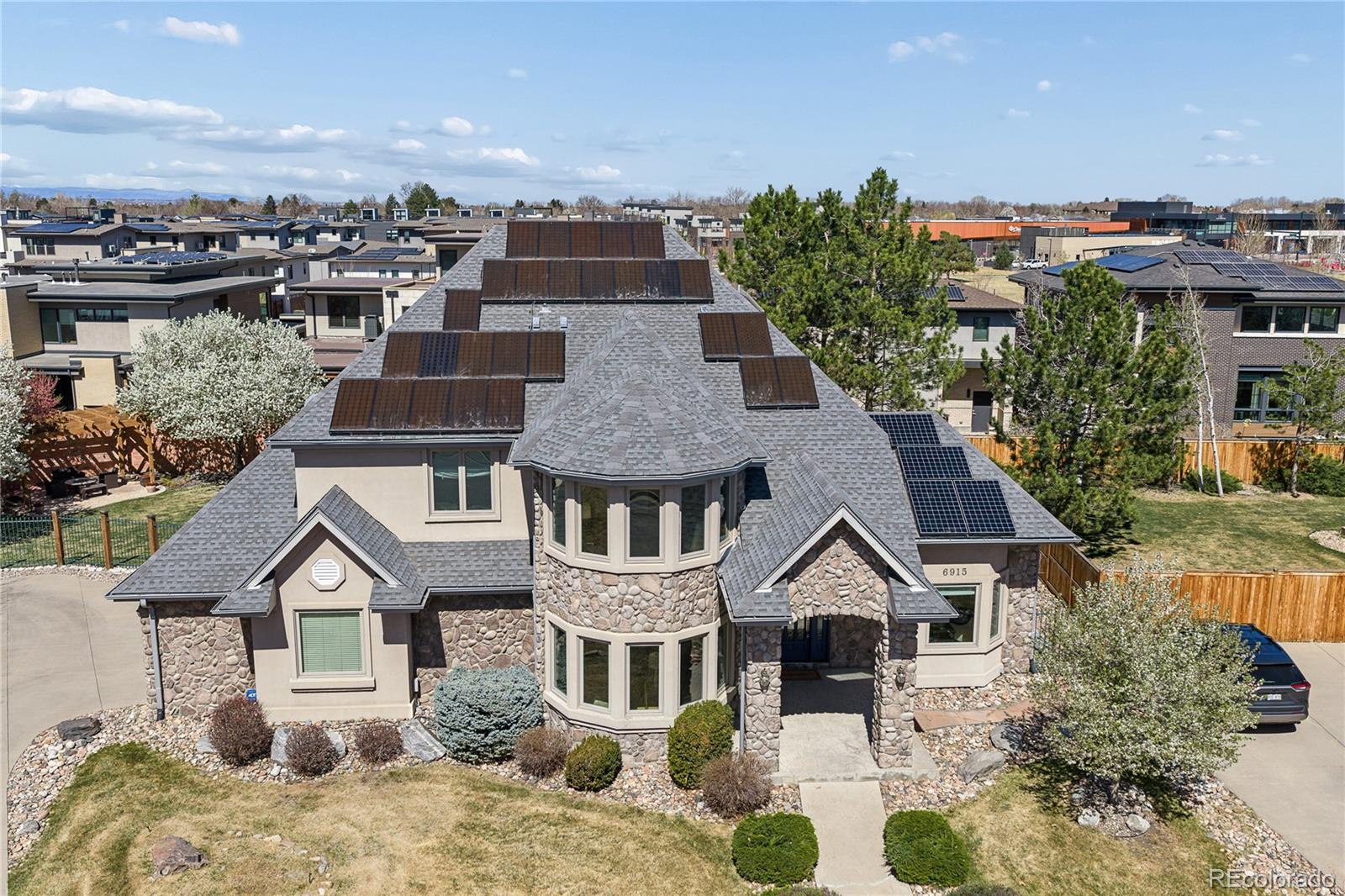 6915 E Bayaud Avenue