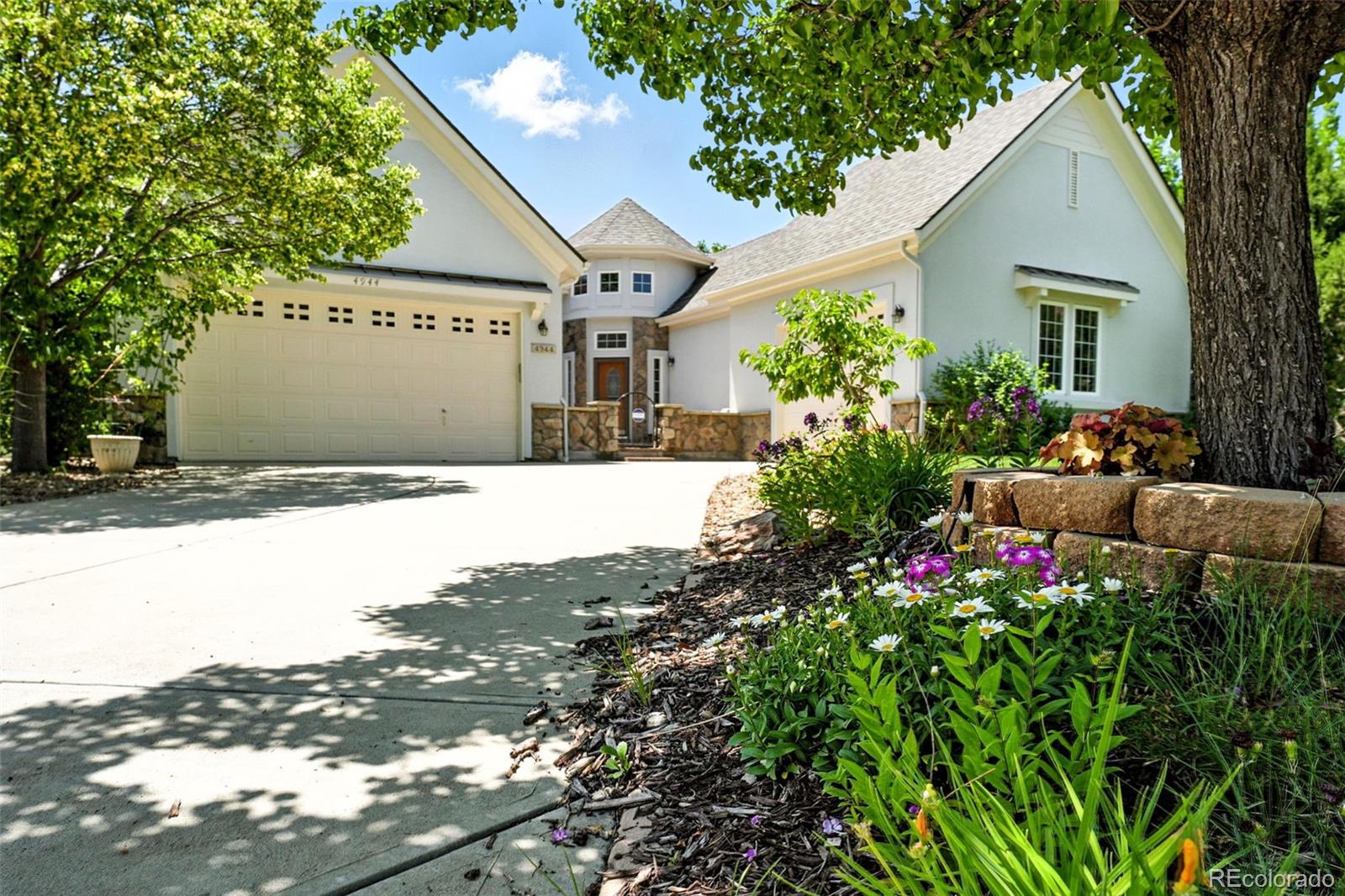 4944 W 107th Loop