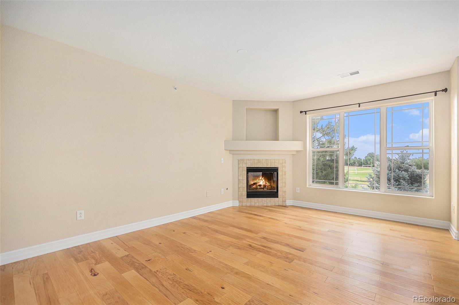 9538 W San Juan Circle 202