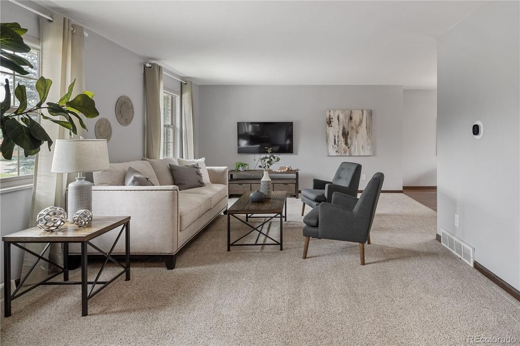 Photo of 5292 W Fair Drive, Littleton, CO 80123 (MLS # 2984940)