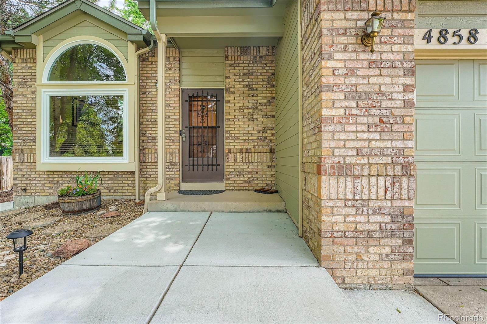 4858 S Queen Street, Littleton, CO, 80127 2 4858 S Queen Street