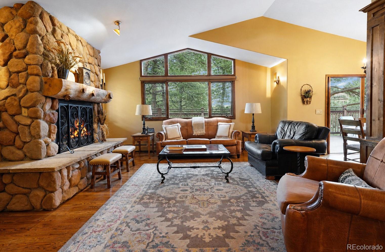 2210 Juniper Court