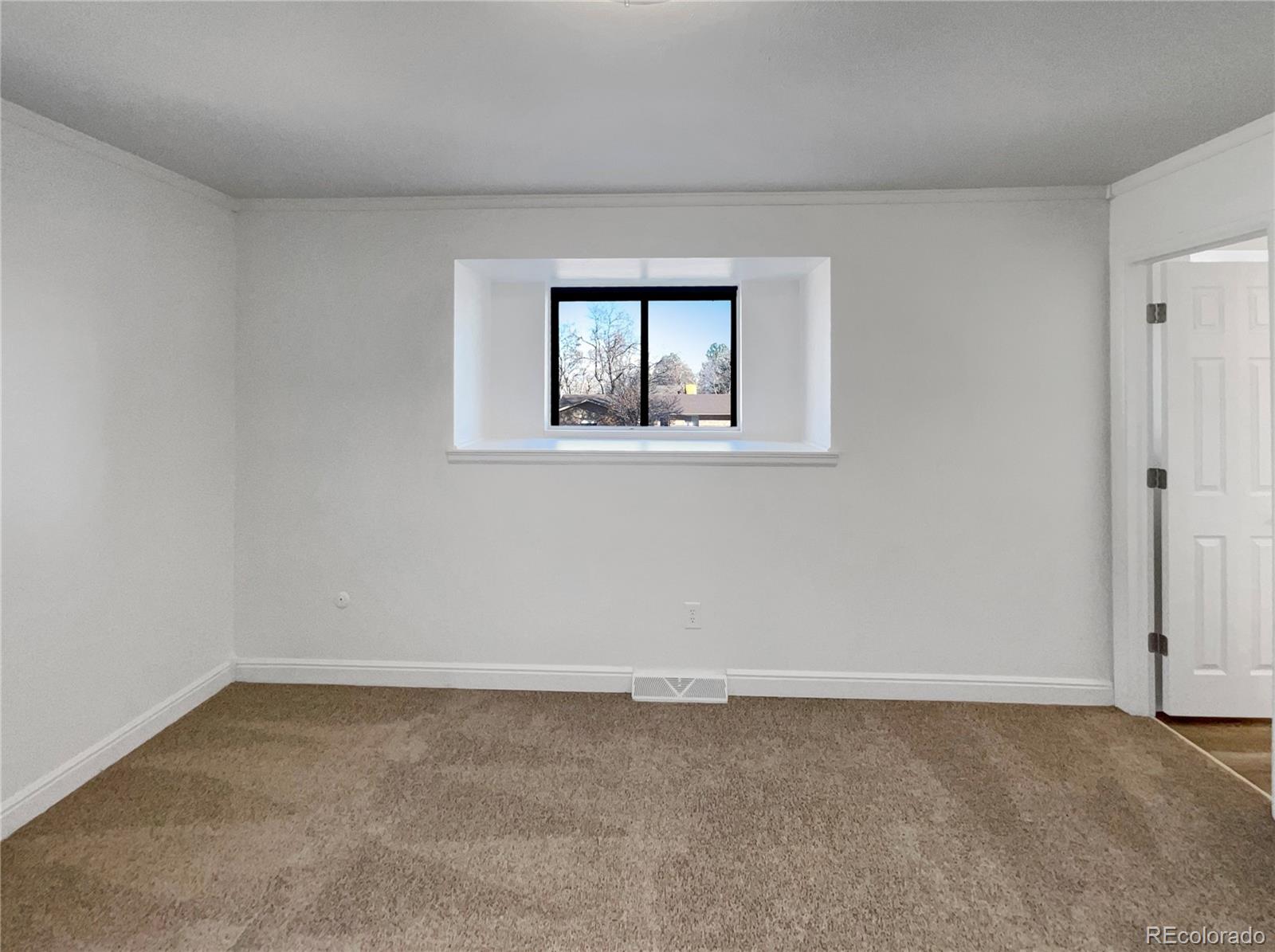 1273 Cottonwood Street