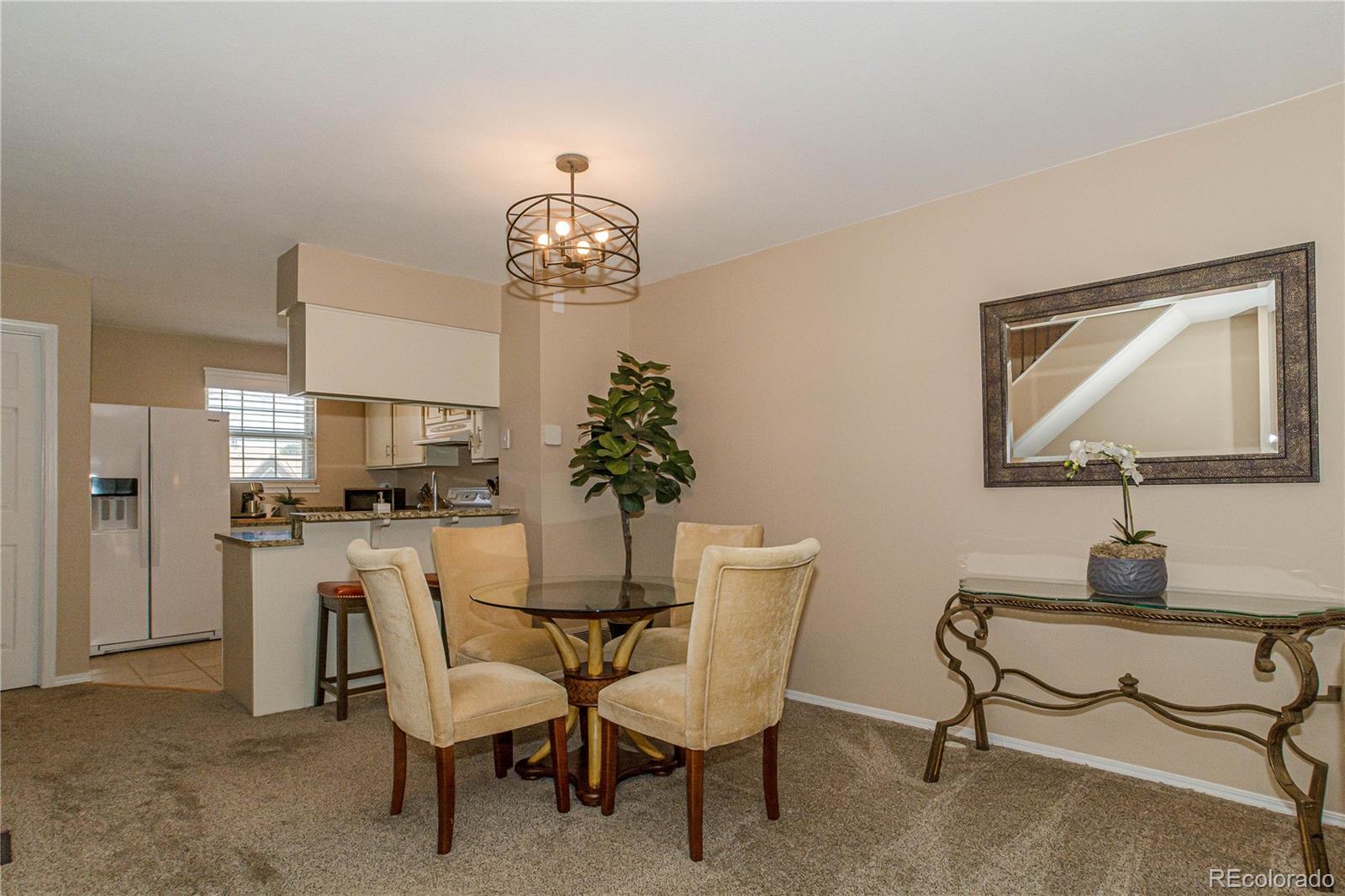 1811 S Quebec Way 84