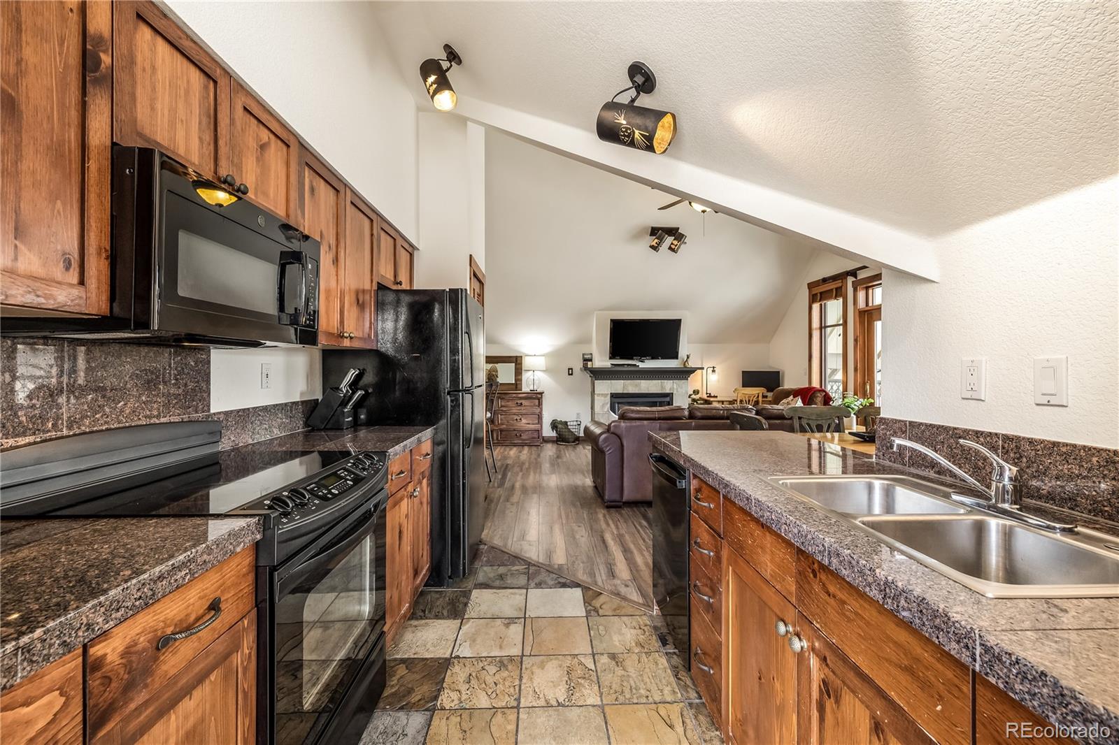505 S Main Street 2207