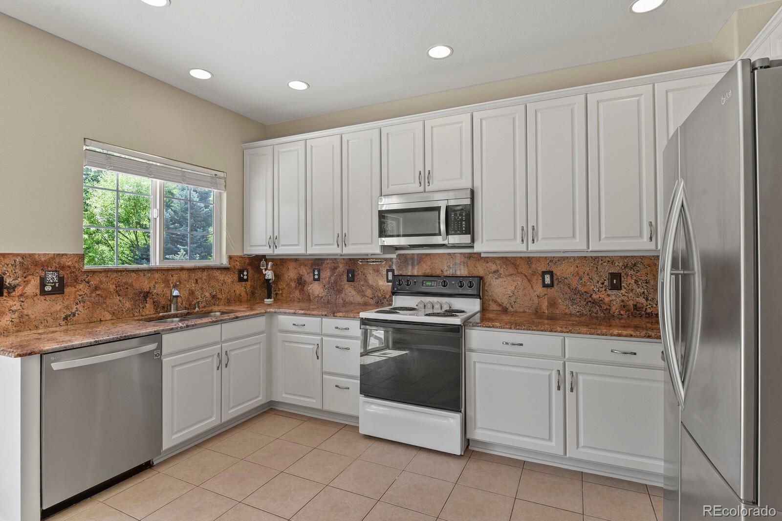 18072 E Lake Avenue