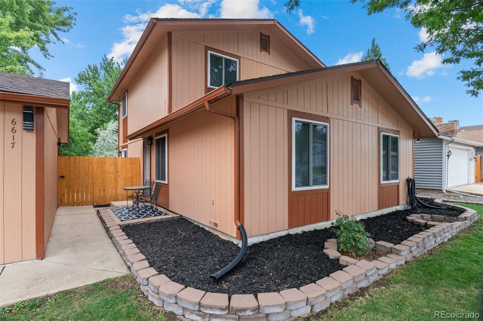 6617 W 95th Place