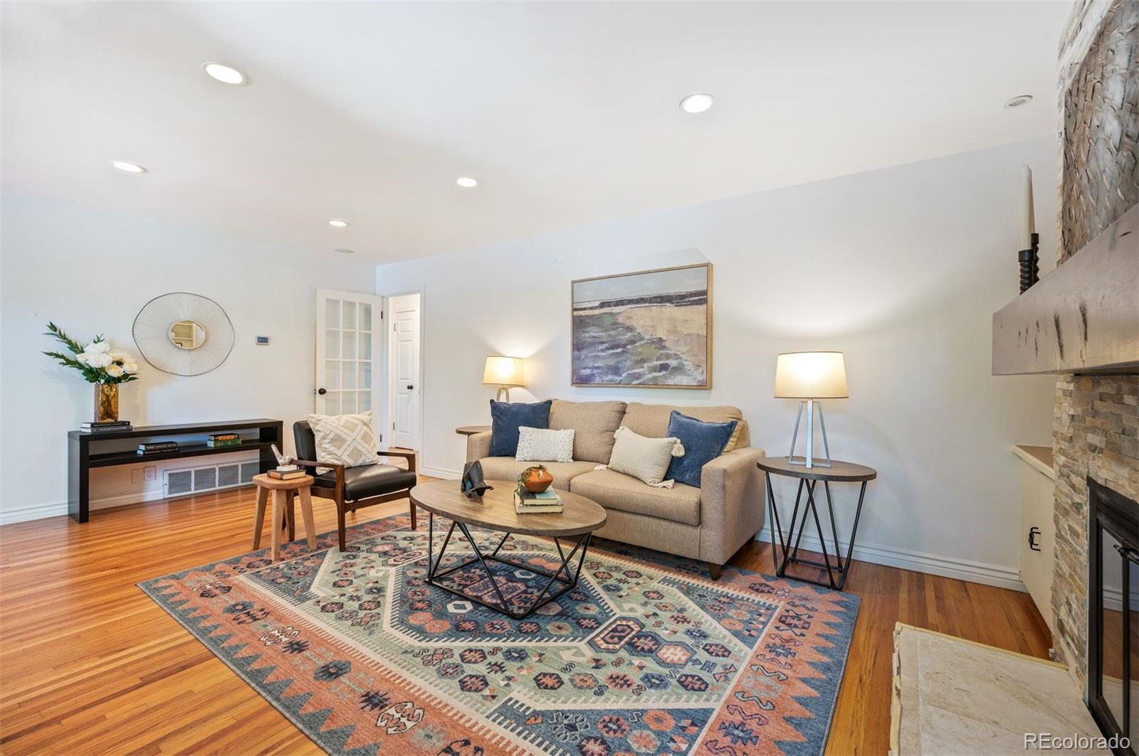 5523 E Utah Place