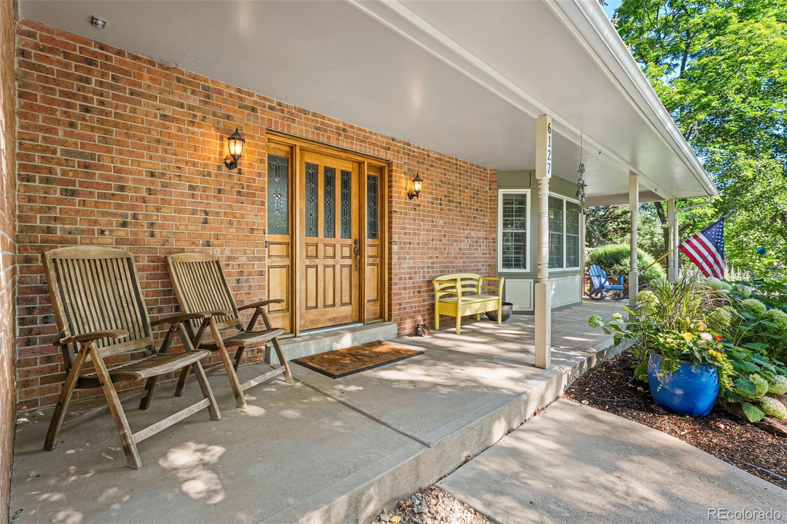 6127 S Coventry Lane