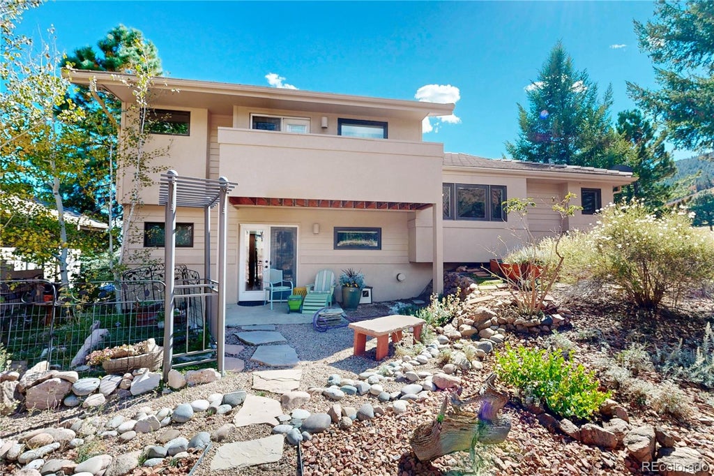 Photo of 6473 Willow Broom Trail, Littleton, CO 80125 (MLS # 9739049)