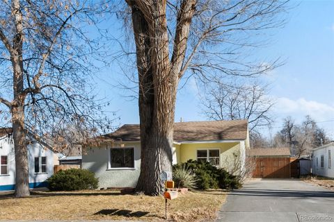 Photo of 916 Madison Street, Canon City, CO 81212 (MLS # 2505923)