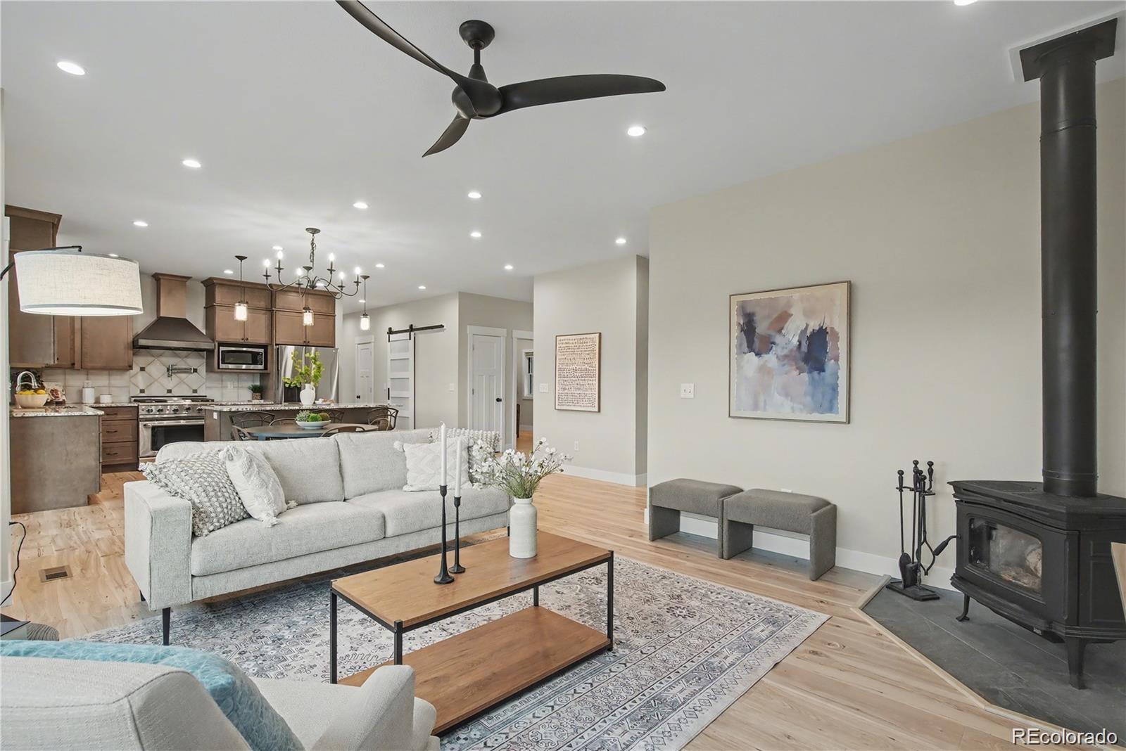 7942 W 104th Place