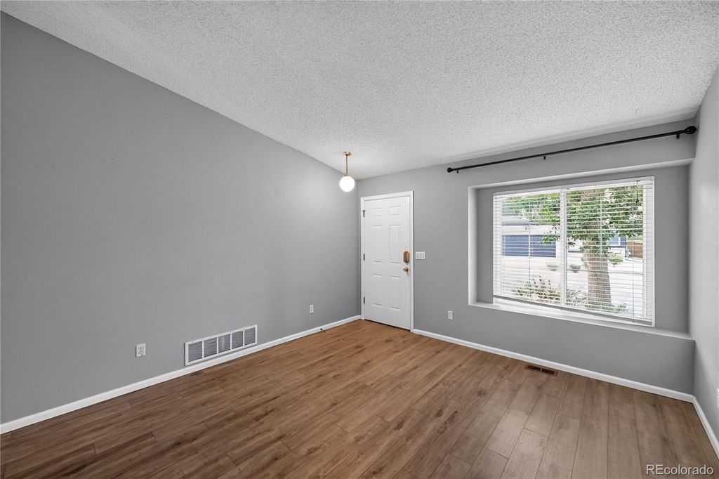 Photo of 10452 Hyacinth Street, Littleton, CO 80129 (MLS # 3081574)