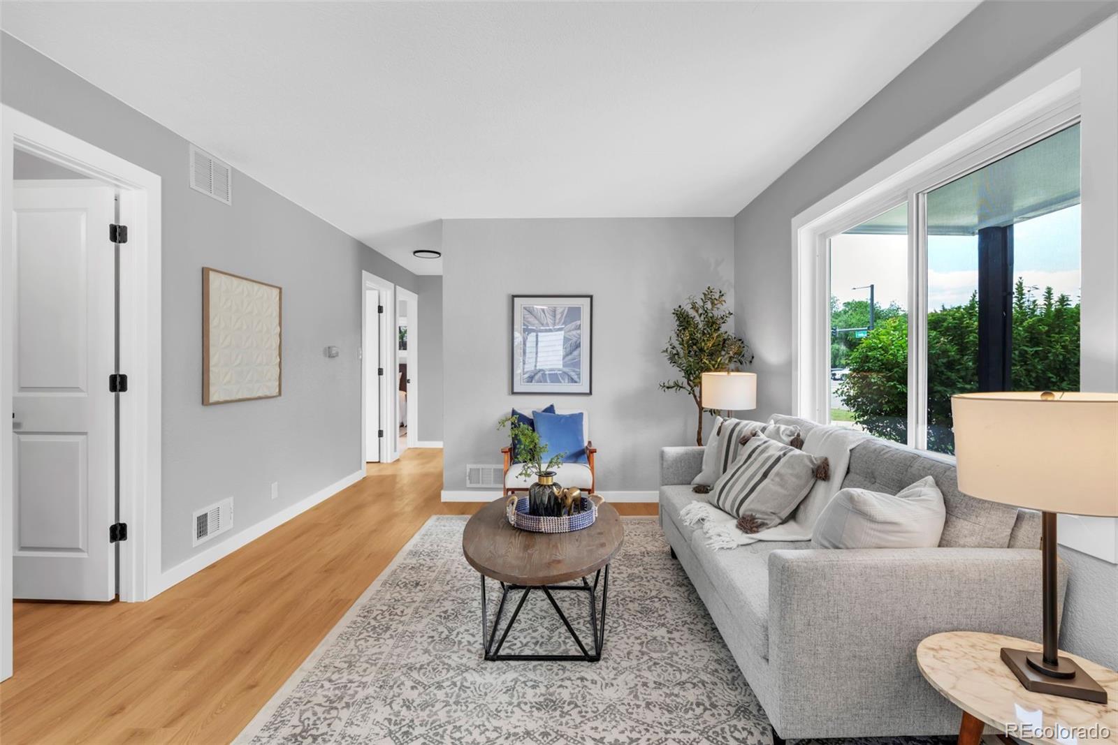 2735 S Dahlia Street, Denver, CO, 80222 3 2735 S Dahlia Street