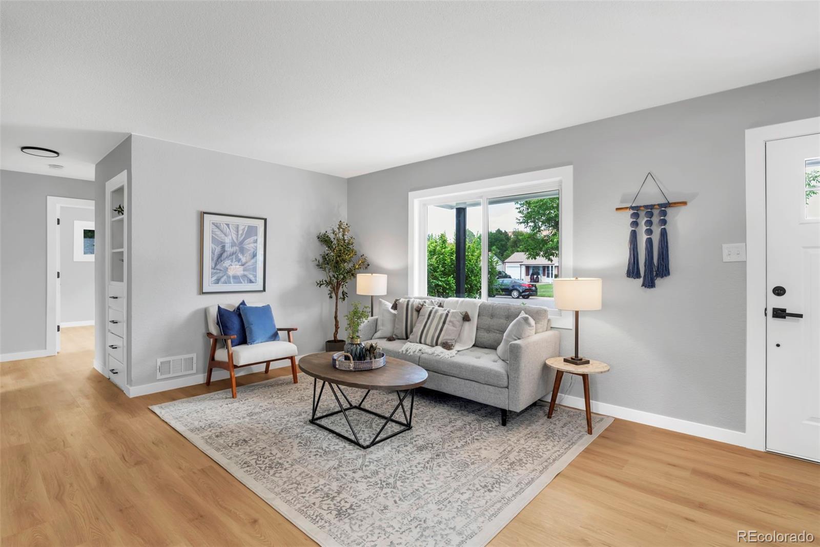 2735 S Dahlia Street, Denver, CO, 80222 4 2735 S Dahlia Street