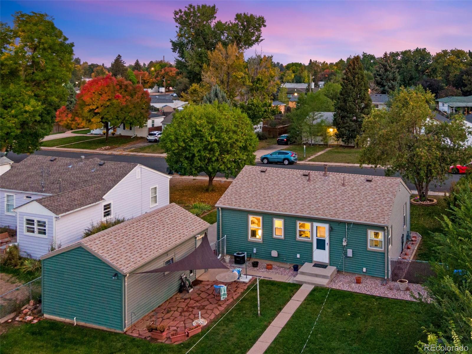 2437 Mountain View Drive