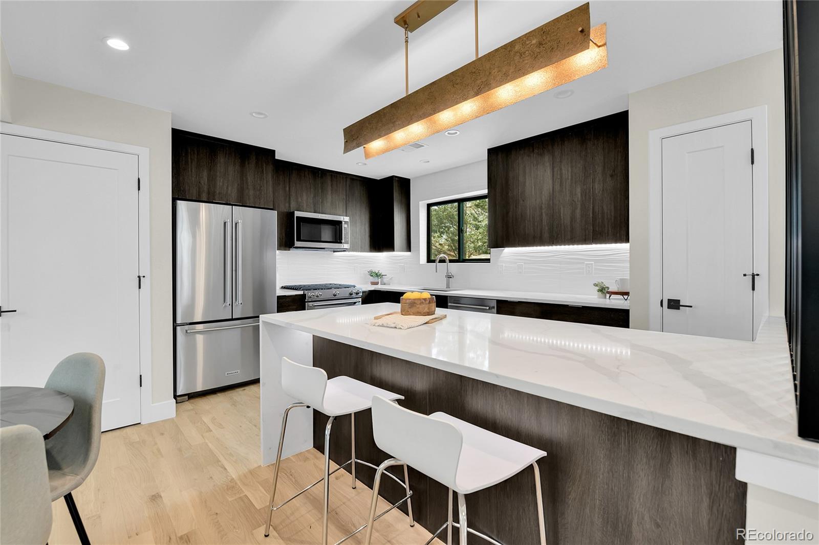 2164 S Ash Street, Denver, CO, 80222 4 2164 S Ash Street