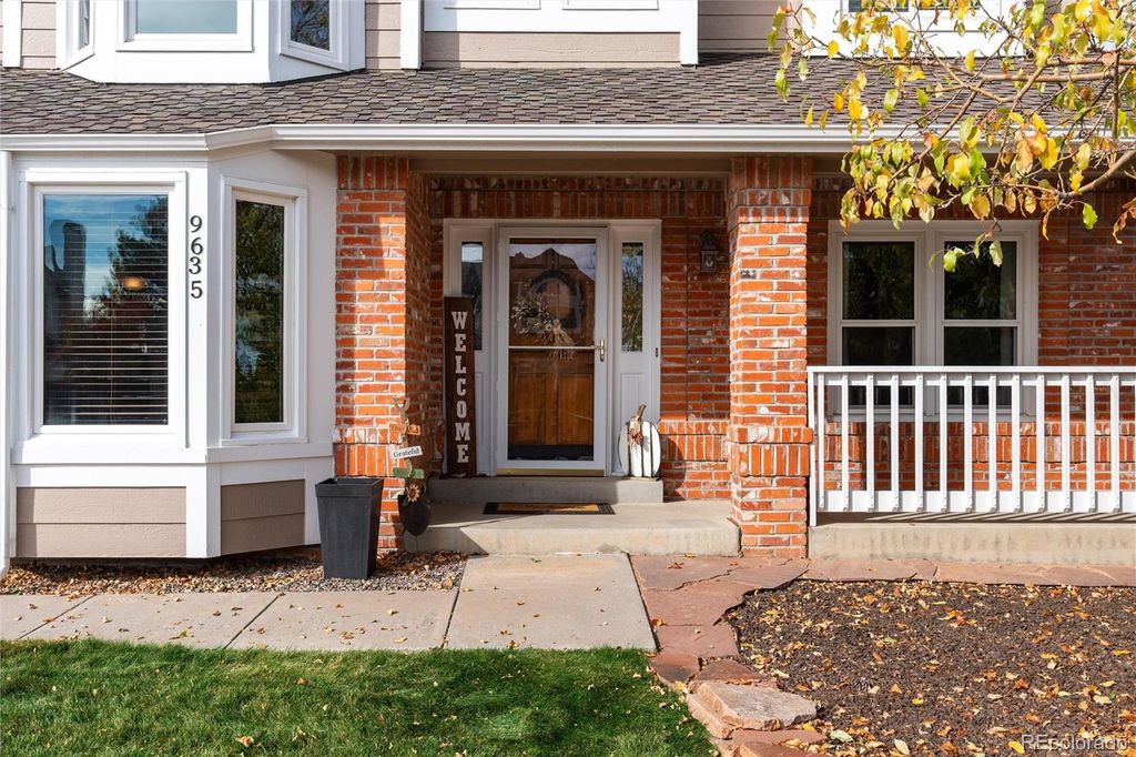 Photo of 9635 Cherryvale Drive, Highlands Ranch, CO 80126 (MLS # 4542207)