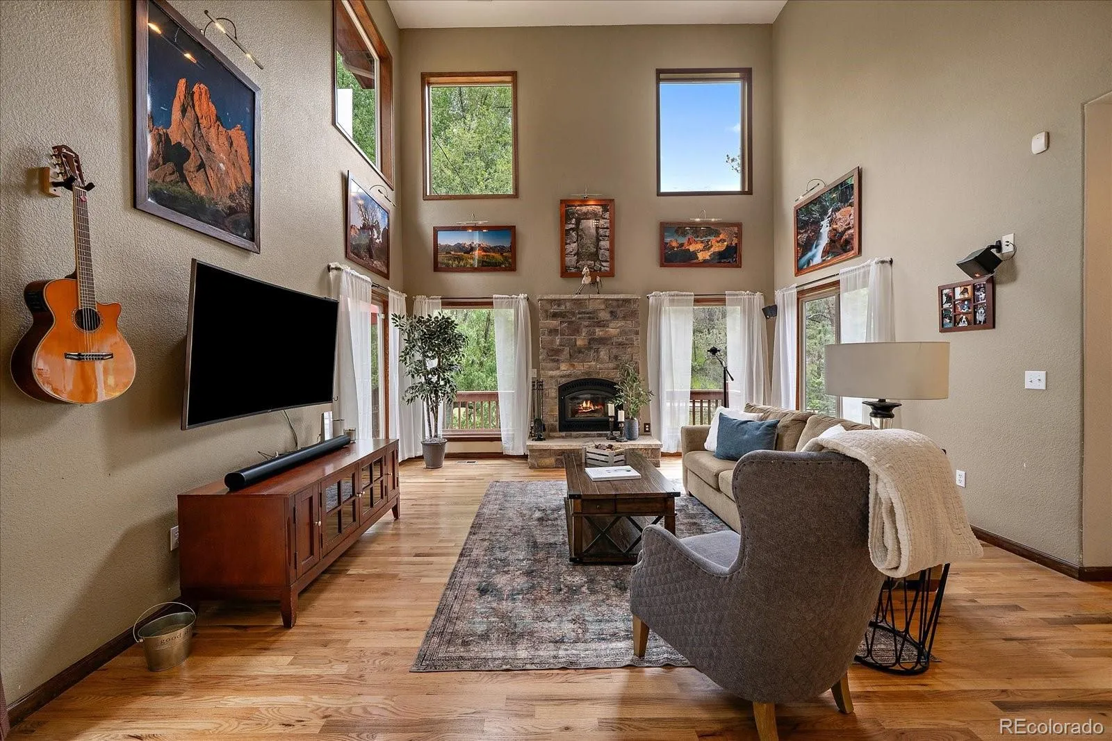 Evergreen, Colorado 80439, United States, 3 Bedrooms Bedrooms, ,4 BathroomsBathrooms,Residential,Active,159433