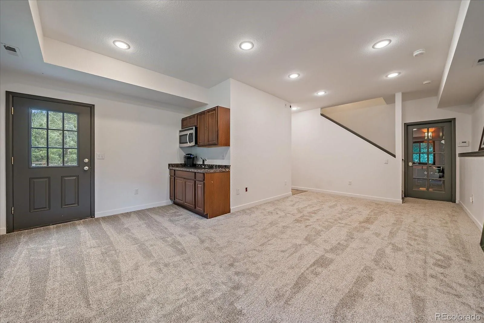 Evergreen, Colorado 80439, United States, 3 Bedrooms Bedrooms, ,4 BathroomsBathrooms,Residential,Active,159433