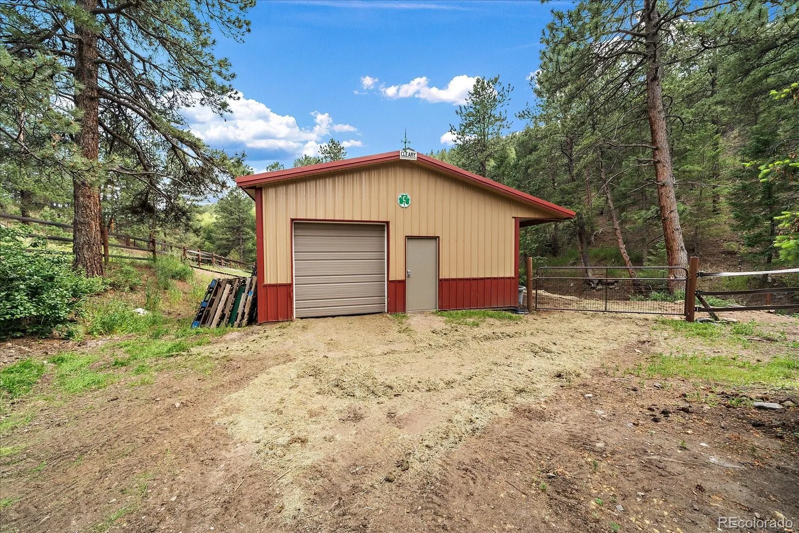 Evergreen, Colorado 80439, United States, 3 Bedrooms Bedrooms, ,4 BathroomsBathrooms,Residential,Active,159433