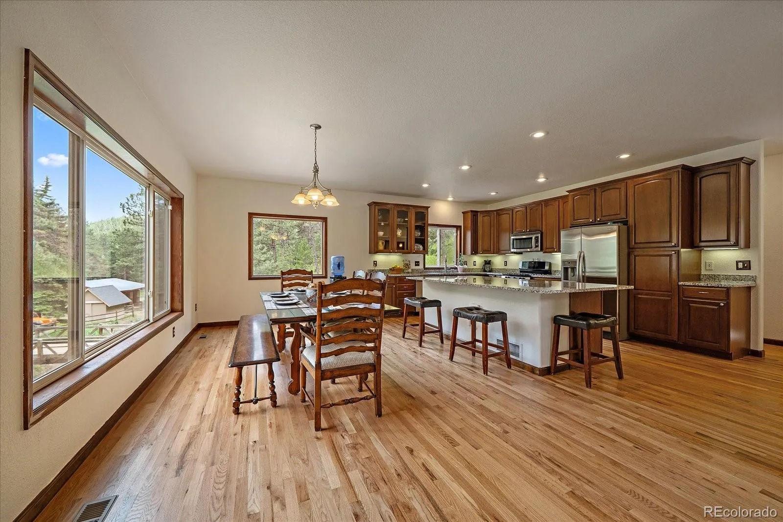 Evergreen, Colorado 80439, United States, 3 Bedrooms Bedrooms, ,4 BathroomsBathrooms,Residential,Active,159433