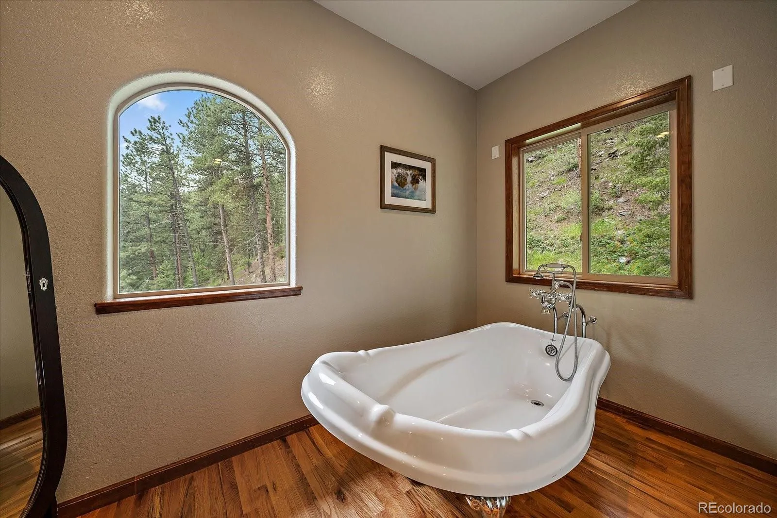 Evergreen, Colorado 80439, United States, 3 Bedrooms Bedrooms, ,4 BathroomsBathrooms,Residential,Active,159433