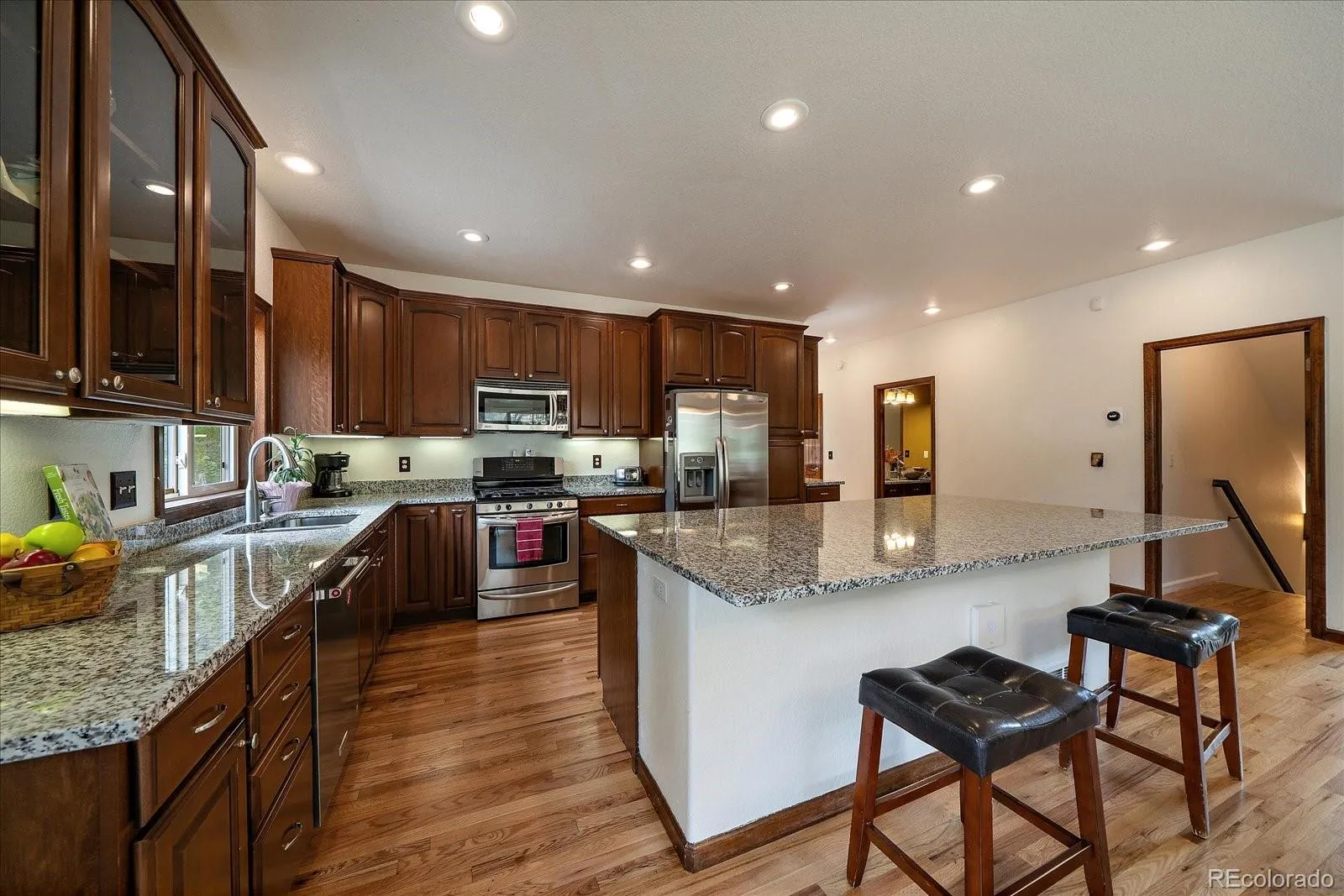 Evergreen, Colorado 80439, United States, 3 Bedrooms Bedrooms, ,4 BathroomsBathrooms,Residential,Active,159433