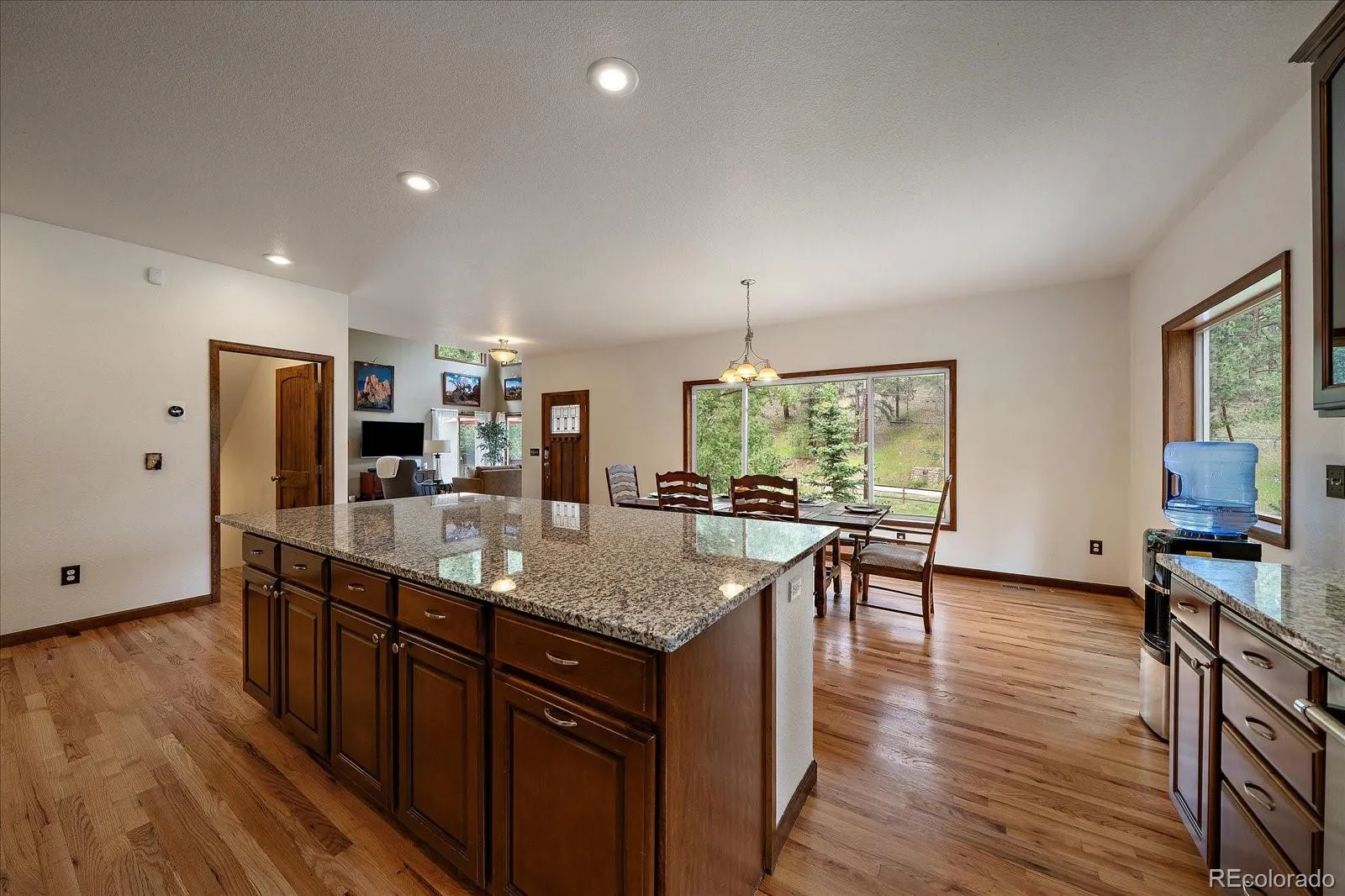 Evergreen, Colorado 80439, United States, 3 Bedrooms Bedrooms, ,4 BathroomsBathrooms,Residential,Active,159433