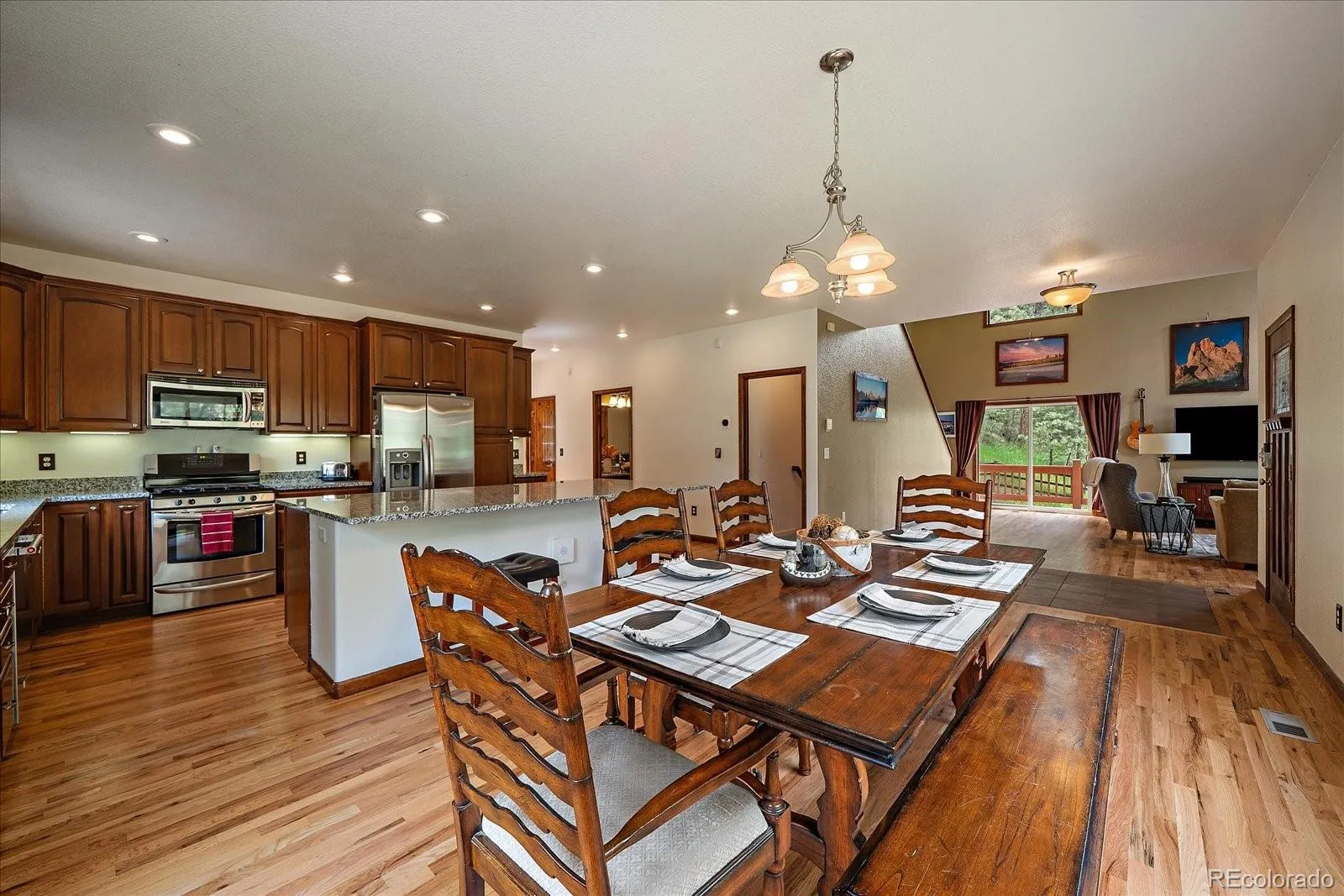 Evergreen, Colorado 80439, United States, 3 Bedrooms Bedrooms, ,4 BathroomsBathrooms,Residential,Active,159433