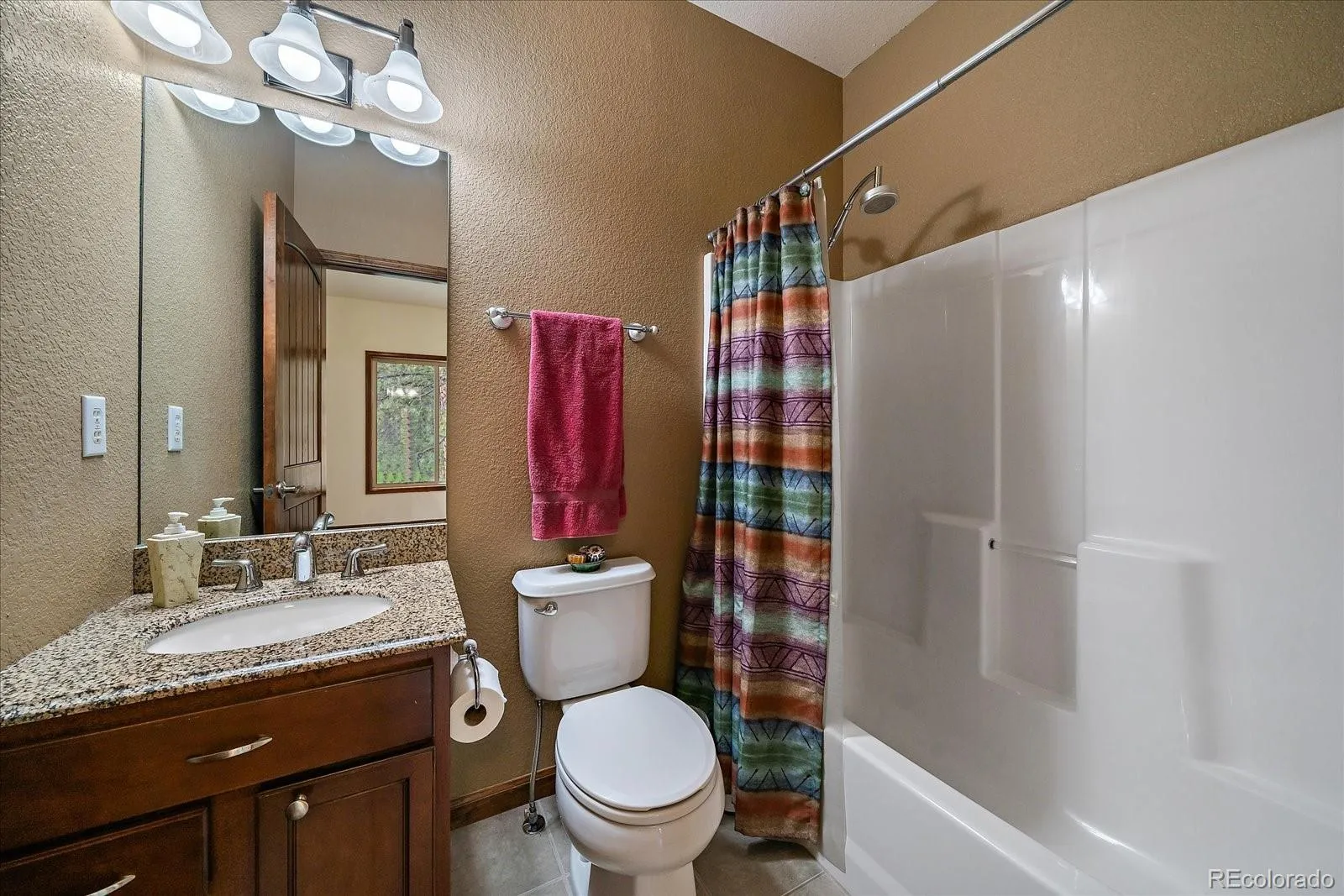 Evergreen, Colorado 80439, United States, 3 Bedrooms Bedrooms, ,4 BathroomsBathrooms,Residential,Active,159433