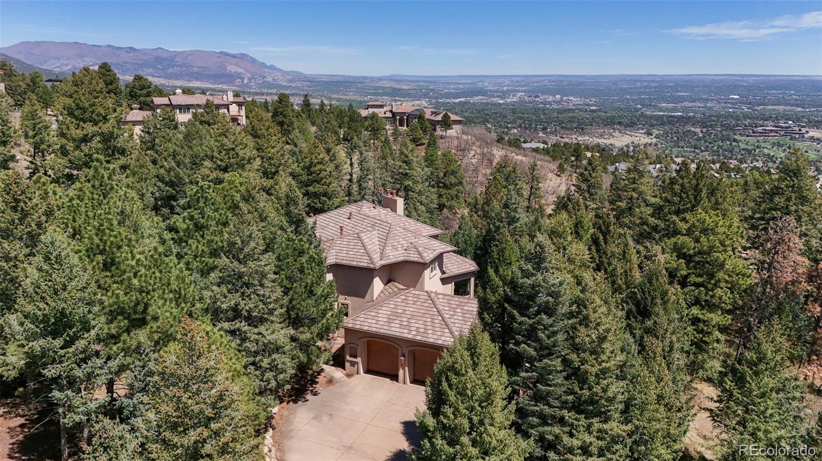 4890 Broadlake View